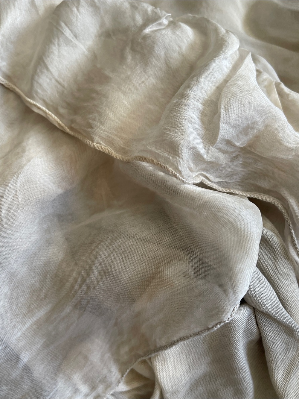 Italian Silk blend Cream Ruffle Hem Blouse - Picture 13 of 14